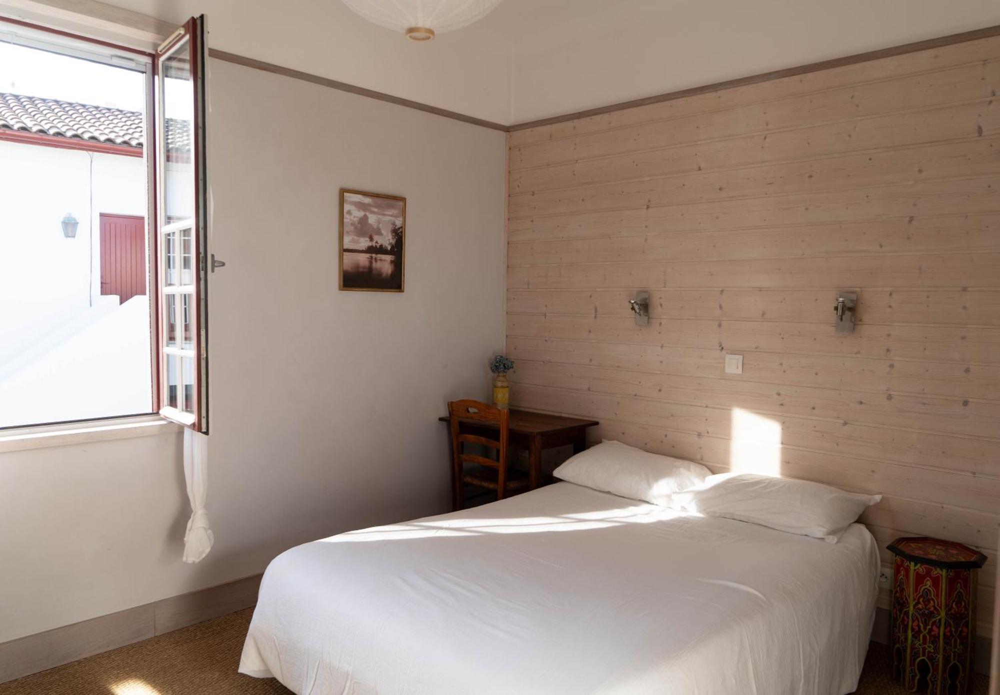 L'Escale Surf Hostel - Auberge De Jeunesse 게타리 외부 사진